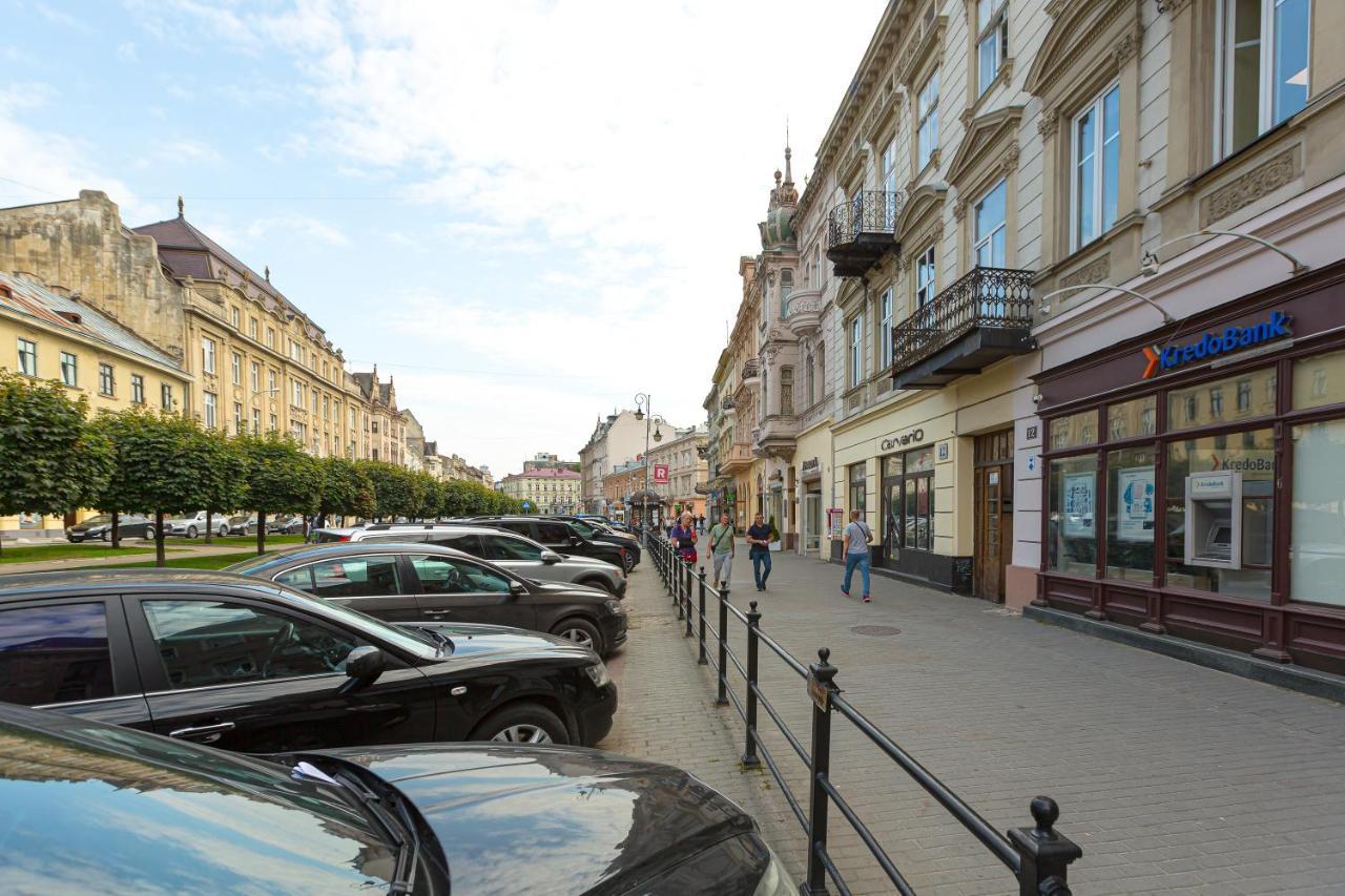 Центр На Вулиці Проспект Шевченка 12 Навпроти Макдональса З Балконом Apartment Лвив Екстериор снимка